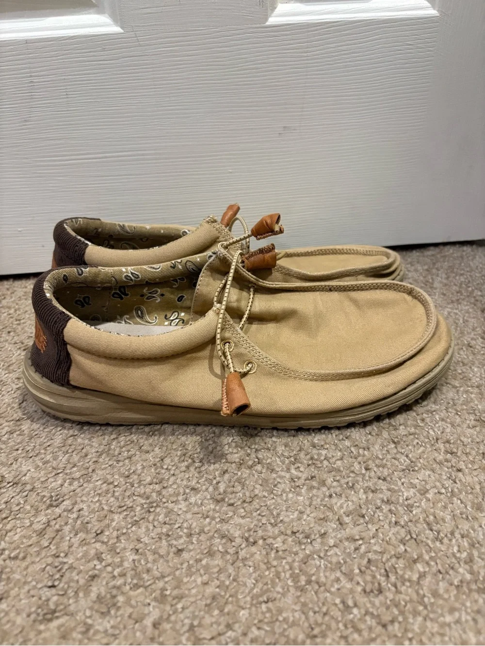 Hey Dude Men's Tan Canvas Boat Shoes